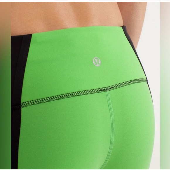 Lululemon 🍋Wunder Under Green and Black Color Block Leggings Size 8 - Picture 6 of 10